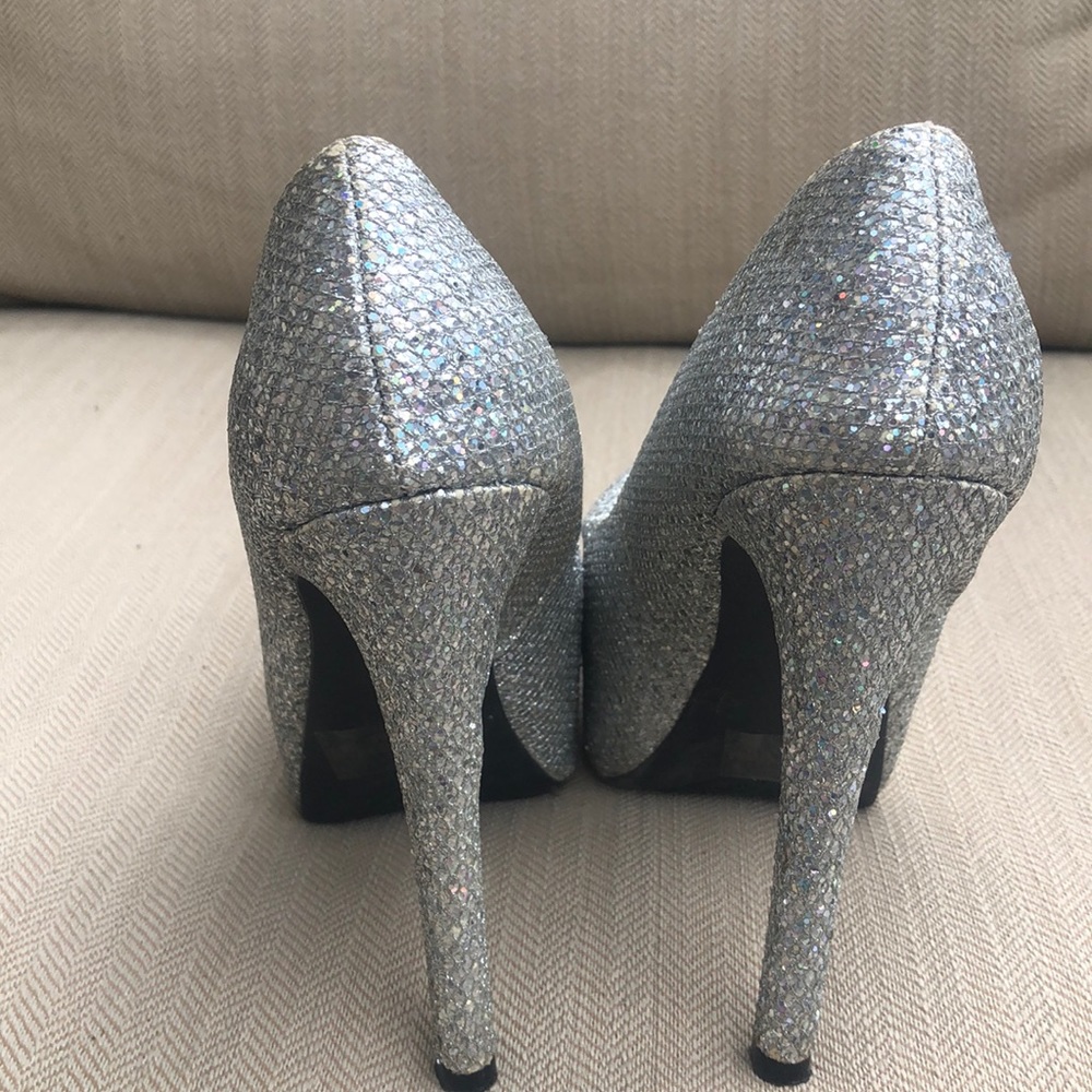 High platform heels - Picture 4 of 7